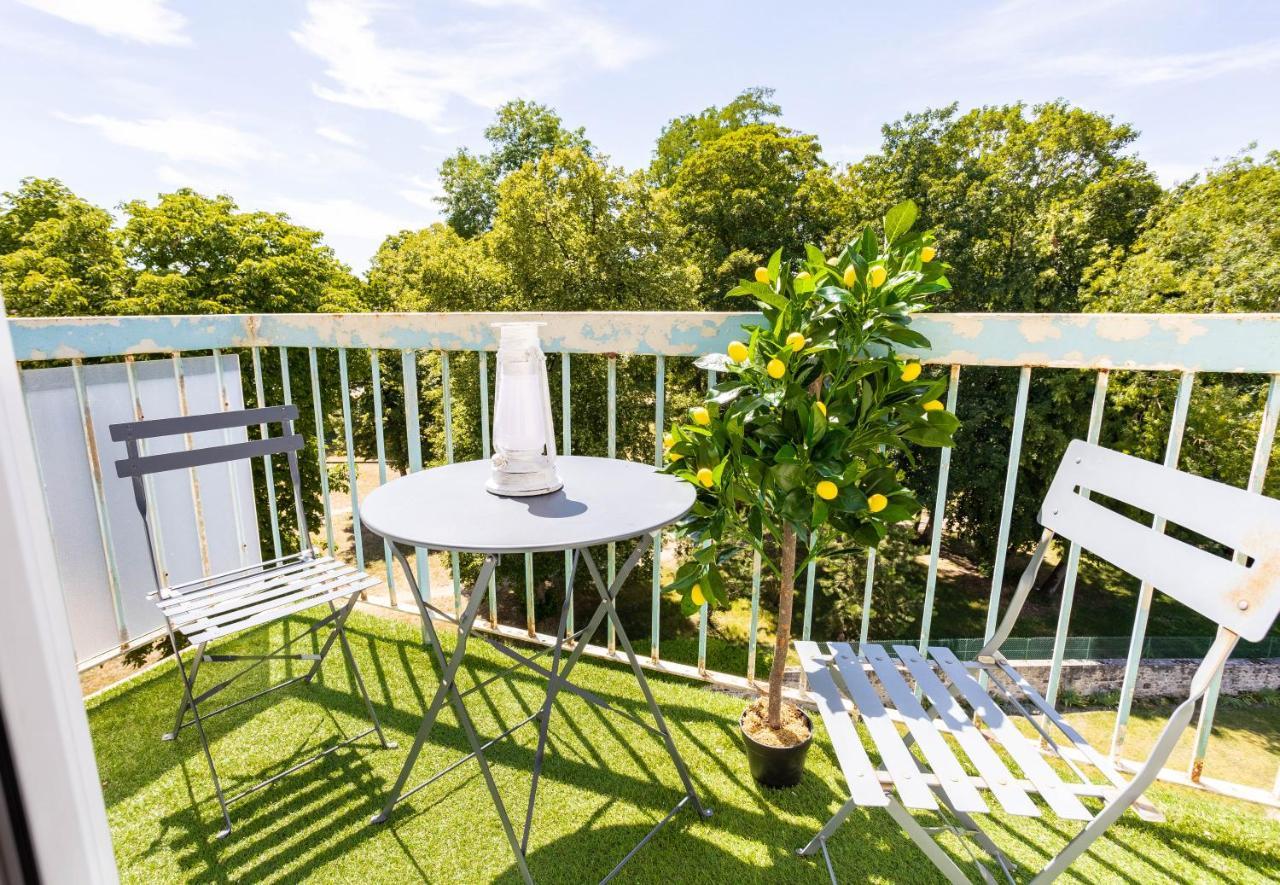 Appart Premium Du Lys Balcon Amenage Parking Gratuit Dammarie-lè-Lys Eksteriør bilde